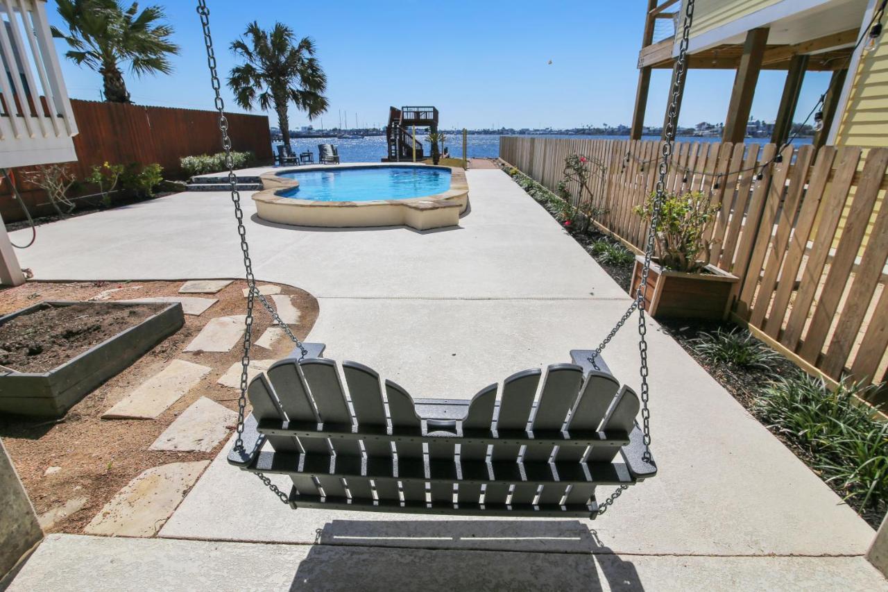 Pool Days And Dock Nights Villa Galveston Kültér fotó